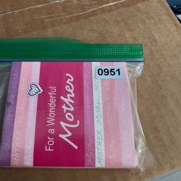 "For A Wonderful Mother" Book Hard Cover by Blue Mountain Arts 2007 Mom Love - Picture 11 of 11